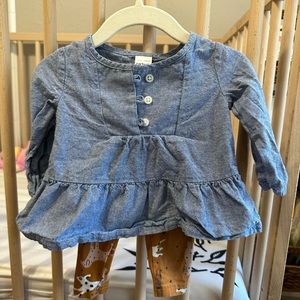 Carter’s Chambray Top + Puppy Leggings 🐶 🐕 | 9-12 Months